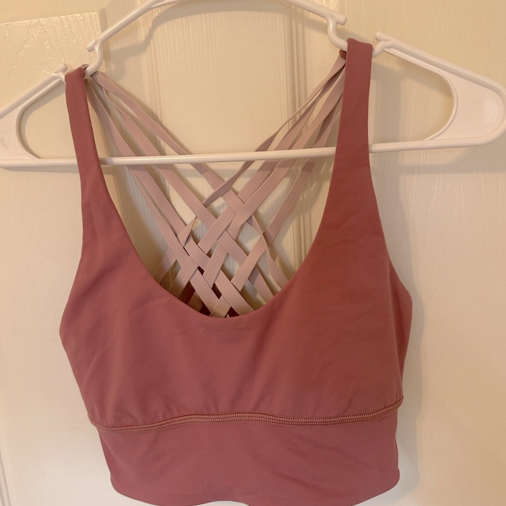 lululemon sports bra.